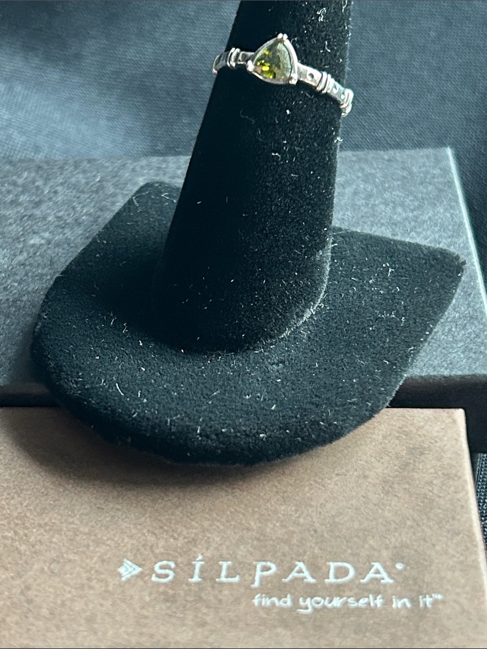 Silpada R2747 Belle Fleur Stack Ring - Green Ring